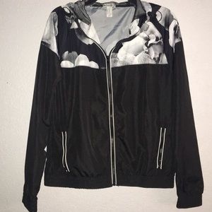 Forever 21 women’s activewear jacket